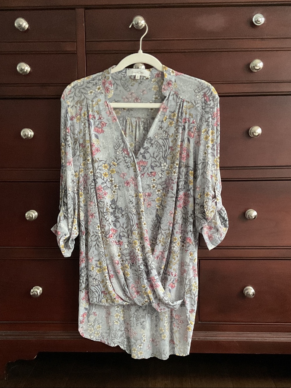 Eden & Olivia Light Gray Floral Wrap Tunic with Pink and Yellow Accents
